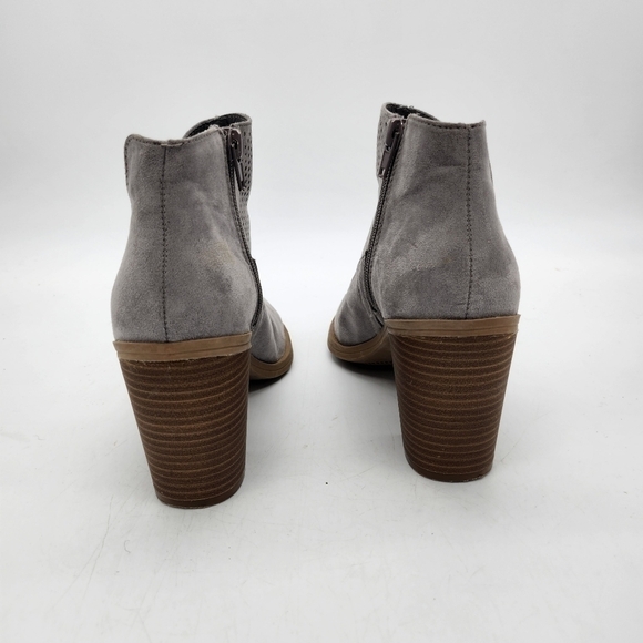Dolce Vita Suede Ankle Bootie Heels Size 8.5M Shoes Grey - Picture 4 of 15
